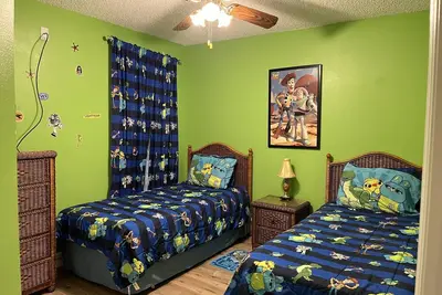 Image de Disney Getaway w/Private Pool, Gameroom, located at Emerald Island Resort.
