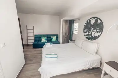 Cozy appartement d'une chambre sur la plage, entièrement meublé.