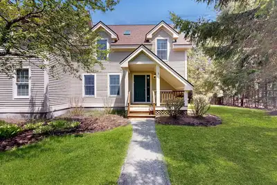 Image de Dog-friendly townhome near Mount Snow with pool table & W\/D - free ski shuttle