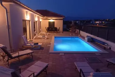 Image de Villa de luxe avec la piscine Vrsi - Mulo, Zadar (K-19093)