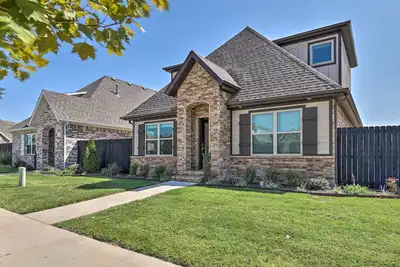 Image de Fayetteville House: Pool Access & Gas Grill!
