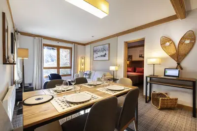 Image de Arc 1950, appartement 4/6 pers, ski aux pieds. 2 chambres, 2 salles de bain.
