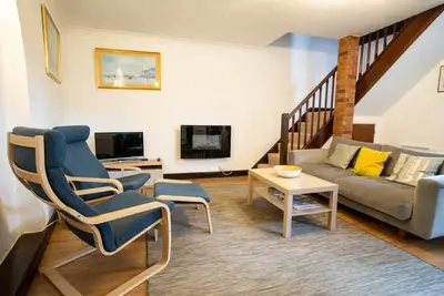Image de Beautiful Cheltenham Townhouse, Private Parking