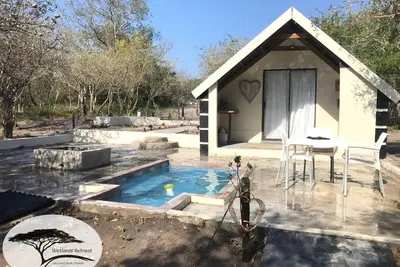 Image de Secluded Bush Chalet | Pool | Ac | Nature