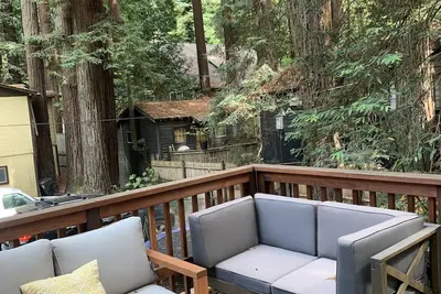 Image de Uncle Jays River Cabin In The Redwoods