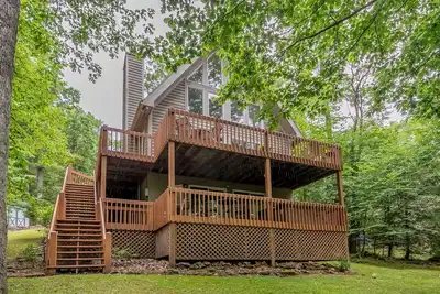 Image de Georgia's Place | Lakefront, Dock Slip + Hot Tub