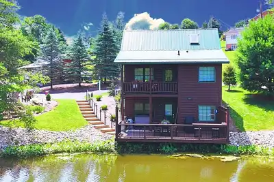 Image de Cubby's Cove at Water's Edge Cabins