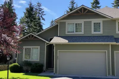 Image de Meadow Lake Manor | 4 Bed, 3 Bath