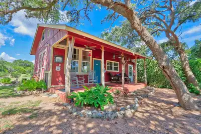 Image de Sunflower Ridge Cabin - Charming Romantic Getaway