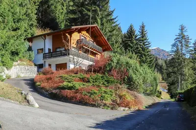 Image de Merveilleuse maison de vacances privée pour 8 personnes avec Wifi, Tv, balcon et parking