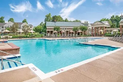 Image de 2 Bdrm~ Greensprings Resort~ Indoor/outdoor Pools, Close To Theme Parks & More