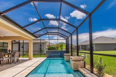 Image de Calming Pool Oasis in Fenney, The Villages, Fl