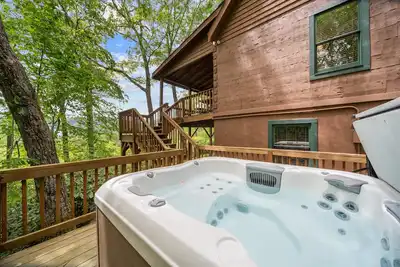 Image de Appalachian Satisfaction - private retreat with fire pit and views