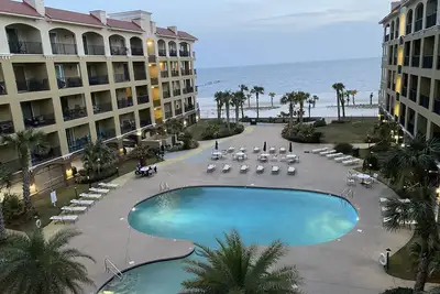 Image de Condo On The Beach