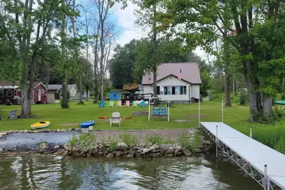 Image de Lakefront Cottage in Upstate New York