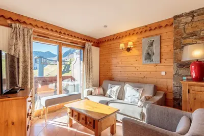 Image de Appartement spacieux avec accès pistes et espace bien-être