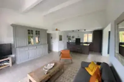 Image de Jolie Maison - Plage A Pied - Piscine Residence
