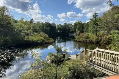 Image de Beautiful Lakeside Hideaway