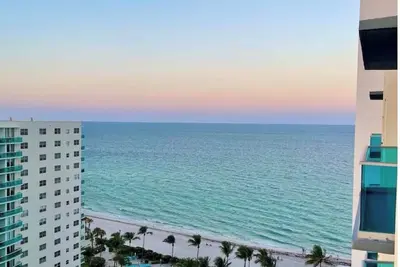 Image de Penthouse with Spectacular Views in Ocean Resort