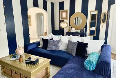 💎Think Exquisite💎 2/1 Very Chic Villa In The Middle Of Everything