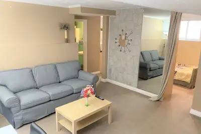 Image de ❤️ Cozy, bright, quiet suite in nice area ✔ Long stays