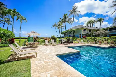 Image de First-floor condo w/ ocean view, washer/dryer, &  outdoor pool