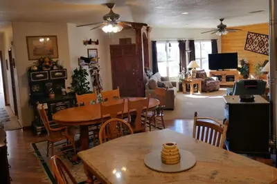 Image de Central to All the Family Fun in Colorado - No Cleaning Fees! !
