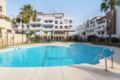 Image de Maison de vacances Penthouse La Cala De Mijas avec vue sur mer, piscine