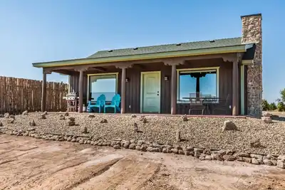 Image de Doves Rest Cabins - Santa Fe cabin on the North Rim