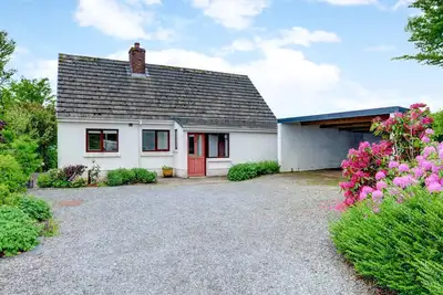 Image de Brodeg - Deux Chambres Maison, Couchages 4