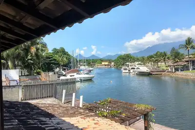 Image de House on the Bracuhy channel in a condominium with total security