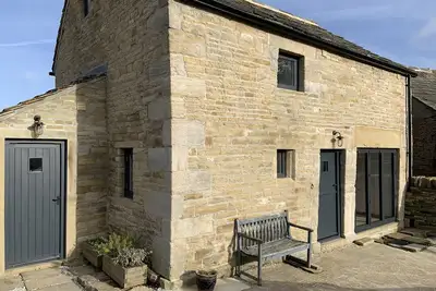 Image de The Barn, pet friendly, with a garden in Holme, Yorkshire