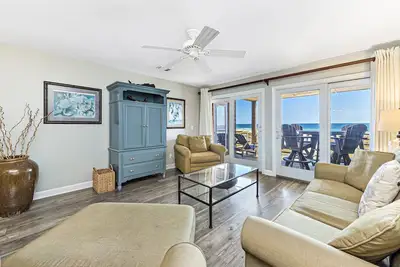 Image de Needle Rush Point A24 | Walk to FloraBama | 2 Pools | 2 Boat Docks w/Slips | My Beach Getaways