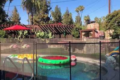 Image de The perfect Vacation Pool house