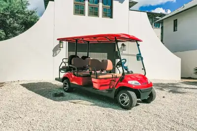 Image de Luxury Home ~ Private Pool ~ 6-Seat Golf Cart ~ Short Walk to Beach
