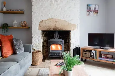 Image de Hillside Cottage - sleeps 5 guests  in 3 bedrooms