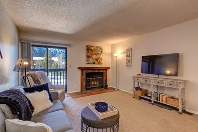 Image de Mountainside Retreat - Sleeps 4