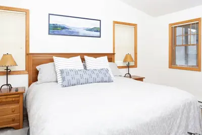 Image de Spacious, Newly Updated Townhouse - Pinehill #12