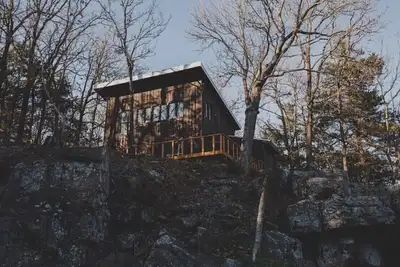 Image de Cabin in the Mountains