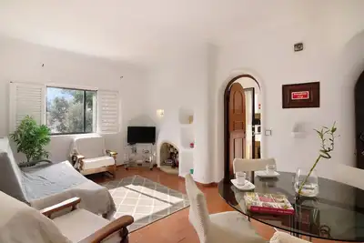 Image de Appartement Vila Mourisca avec vue sur la mer, Wi-Fi et balcon.