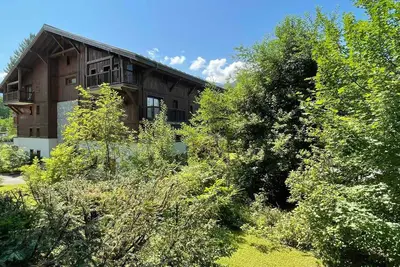 Image de Appartement 3 pièces avec balcon, parking et WiFi inclus - Résidence calme au cœur de Samoëns