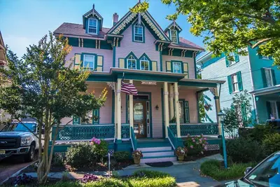 Image de Cape May- 7 bed, 6 full bath - sleeps 14. Book today!