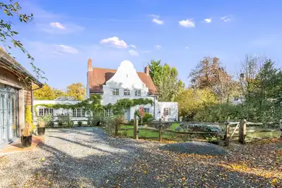 Image de Detached 3 double bedroom family home oozing country charm with a spacious garden