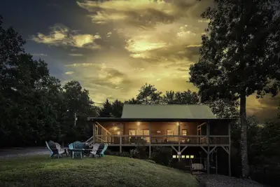 Image de Blue Ridge Cabin-Amazing Porch, Game Room, 10 Min to Town!