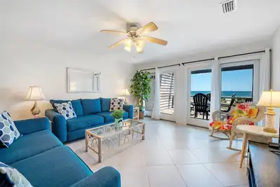 Image de Needle Rush Point B33 | Oceanfront | Walk to FloraBama | Pools | Boat Docks w/Slips | Beach Getaways