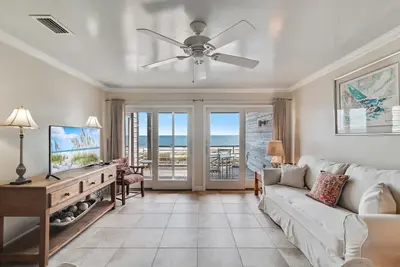 Image de Needle Rush Point A34 | Walk to Florabama | Riverside & Beachside Pools | My Beach Getaways