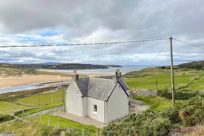 Image de Dalcharn is in a perfect location for exploring, set amongst beautiful views.