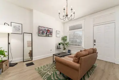 Image de Madison House- Updated 4 Br 2. 5 Ba