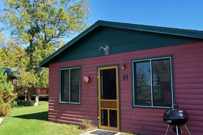 Image de Cabin 11-The Fox Den at Sunset Pines Resort