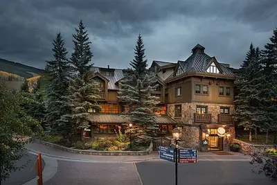 Image de Vail Village 2br condo at Gravity Haus - fitness ctr, walk to shops & ski lifts!